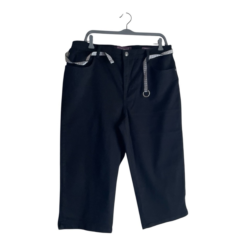 Gloria Vanderbilt Women’s Size 16 Black  Denim Capri Jeans